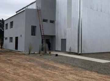 Bodega-Galpón · 2300m² · Galpon Nave Industrial 1100 m²