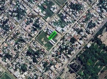 Terreno · 900m² · Lote en Venta en Los Hornos Apto Desarrollo 15x60