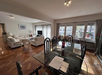 Departamento · 219m² · 6 Ambientes · Departamento en Venta de 4 Habitaciones en Recoleta