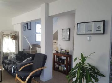 PH · 94m² · 3 Ambientes · 1 Cochera · Dúplex 3 Ambientes Castelar Sur