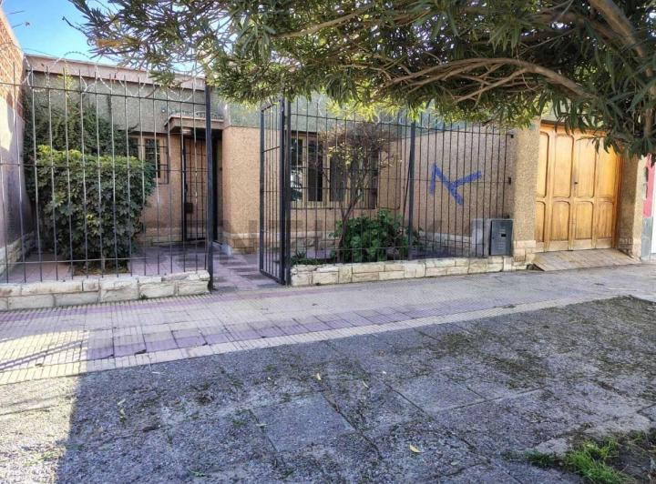 Casa · 106m² · 3 Dormitorios · 1 Cochera