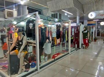 Local comercial de 1 ambiente, Rosario · Atlas Inmobiliaria Local Listo Para Usar con Estanterias y Luces