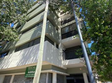 Departamento de 3 ambientes, La Plata · Venta de Departamento Dupex de Dos Dorm. - Casco Urbano