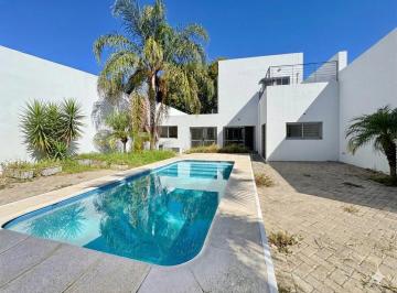 Casa · 293m² · 6 Ambientes · 2 Cocheras · Venta Casa 3 Dorm. Zona Sur Rosario