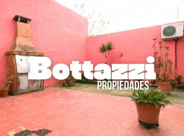 PH · 68m² · 3 Ambientes · PH Interno con Ärea Verde en Banfield Este
