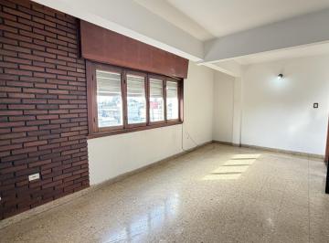 Departamento · 85m² · 3 Ambientes · 1 Cochera · Departamento en Alquiler en Constitución