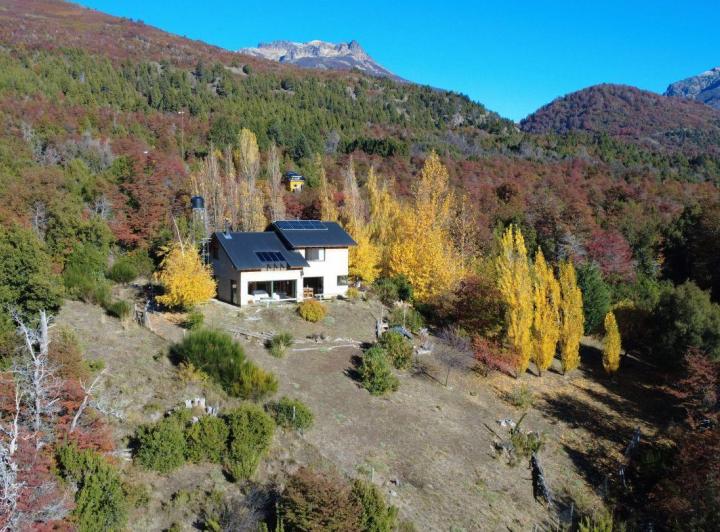 Casa · 140m² · 3 Ambientes · 1 Cochera