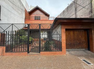 Casa · 100m² · 3 Ambientes · 1 Cochera · Casa de 3 Ambientes en Venta