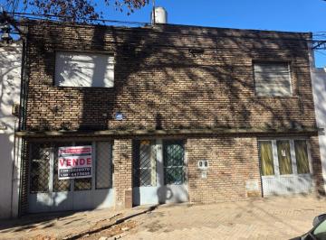 PH · 125m² · 5 Ambientes · 1 Cochera · Casa en Venta a Reciclar - Bario Luis Agote Rosario