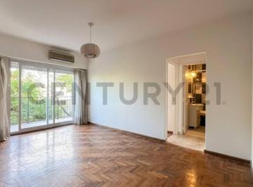 Departamento · 45m² · 2 Ambientes · Alquiler Luminoso 2 Ambientes Al Frente con Balcón Corrido en Las Cañitas