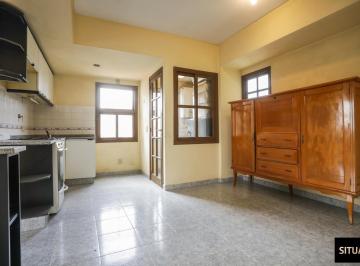 Departamento · 101m² · 4 Ambientes · 1 Cochera · Departamento en Venta con Cochera en Quilmes