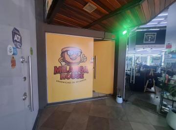 Local comercial · 46m² · 5 Cocheras · Local en Venta Victoria - San Fernando