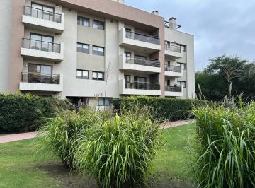 Departamento · 70m² · 2 Dormitorios · 1 Cochera · Departamento en Venta.2 Dorm. 2 Bañ. Cochera. Balcón. Amenities. Casonas de Manantiales