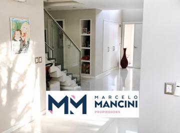 Casa · 420m² · 6 Ambientes · 6 Cocheras · Canning Casa en Saint Thomas Sur Alquiler Amueblado de 5 Ambientes