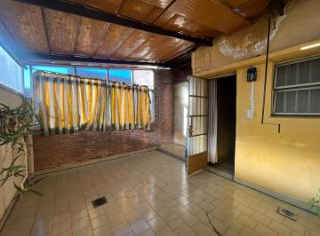 Casa · 76m² · 3 Ambientes · Venta - Casa en Planta Alta 2 Dorm. - Luis Agote