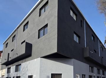 Departamento · 70m² · 3 Ambientes · Venta Depto en PH 3 Amb Primer Piso por Escalera