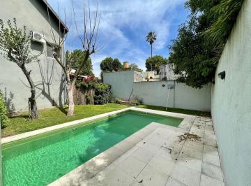 Casa · 128m² · 3 Ambientes · 1 Cochera · San Simón - Único Triplex en Venta!