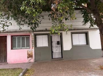 PH 100m² Venta Lanús Oeste · PH. Oportunidad. 2 Amb. con Patio y Terraza. Lanús Oeste.