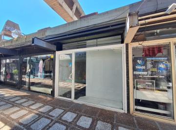 Local comercial · 33m² · Alquiler Local San Martin Centro