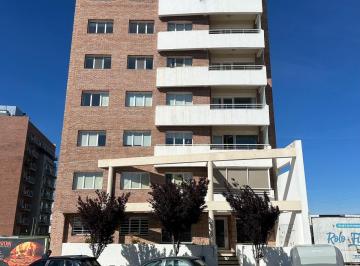 Departamento de 3 ambientes, Neuquén · Semipiso Nivel Gerencial en Alquiler