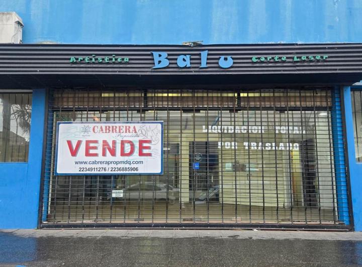 Local comercial · 164m²