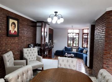Casa de 5 ambientes, Ciudad de Mendoza · Casa en Venta de 4 Dorm. en Ciudad de Mendoza