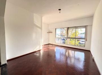 Casa · 90m² · 4 Ambientes · Casa Planta Alta 2 Dorm. con Patio y Terraza Sobra Av San Martin