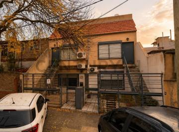 PH · 50m² · 2 Ambientes · 1 Cochera · Venta PH 2 Ambientes con Patio Privado y Cochera en Villa Real | Sin Expensas