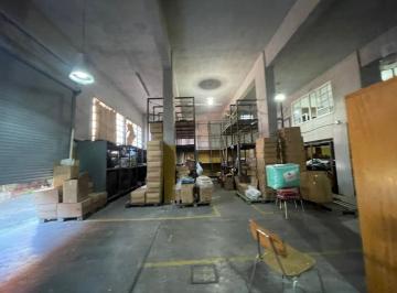 Depósito · 1536m² · Oportunidad Única: Edificio Industrial | Listo Para Usar