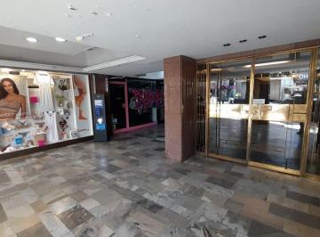 Departamento de 4 ambientes, Almagro · Amplio 3 Amb. con Dependencia y Cochera, 9no Piso, 2 Baños, Excelente Ubicación