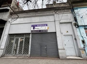 Local comercial · 530m² · Alquiler Local en Flores