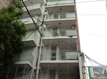 Departamento de 1 ambiente, Rosario · 1 Dormitorio San Juan Al 1400 Balcon + Patio