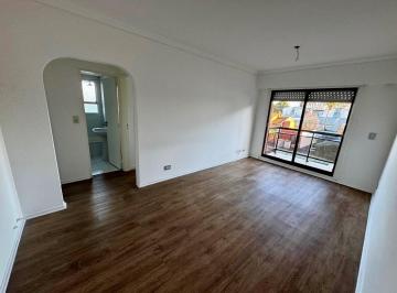 Departamento · 42m² · 2 Ambientes · Depto 2 Amb en Alquiler con Balcón, Comedor Diario, Luminoso. Ubicado en Acassuso, San Isidro.