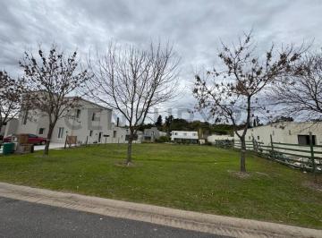 Terreno · 700m² · Lote Interno de 700 m² en El Cazal | Barrio Parque Náutico | Usd 28.000
