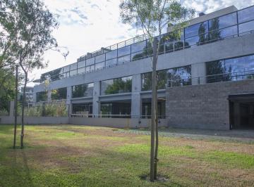 Oficina comercial · 200m² · 6 Ambientes · 6 Cocheras · Oficina en Alquiler - Las Lomas de San Isidro