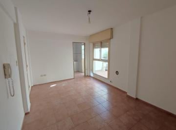 Departamento · 64m² · 5 Ambientes · Alquiler Depto 3 Dorm con Patio Nuevo Centro Shopping