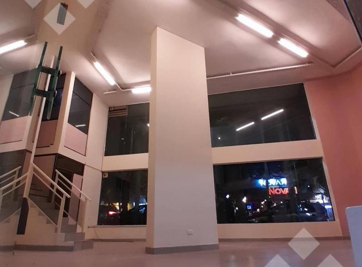 Oficina comercial · 98m²