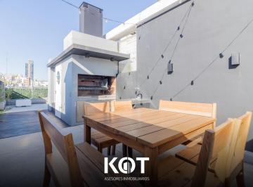 Departamento · 183m² · 4 Ambientes · 1 Cochera · Increible 4 Ambientes con Dependencia Terraza Propia y Cochera en Venta.