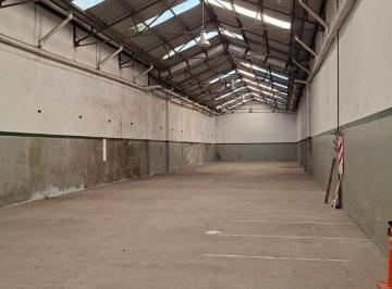 Bodega-Galpón · 52m² · Galpón de 59 m² en Alquiler en Piñeyro