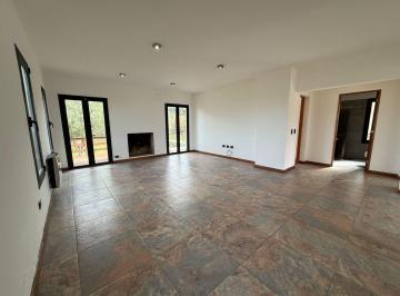 Casa · 160m² · 4 Ambientes · 2 Cocheras · Venta Casa 2 Dorm. Vista Carlos Paz