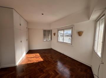 Departamento · 70m² · 3 Ambientes · Departamento en Alquiler 3 Ambientes con Balcón en Caballito Norte