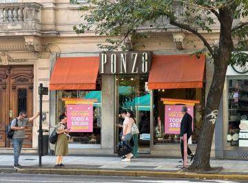 Local comercial · 131m² · Local en Alquiler en Santa Fe y Uruguay