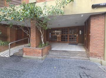 Departamento · 93m² · 4 Ambientes · Muy Buen Semi Piso en Barrio Norte