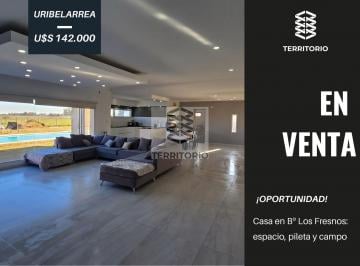 Quinta vacacional · 160m² · 5 Ambientes · Casa Nueva Sobre Lote 2.000 m², Pileta y Vista Al Campo