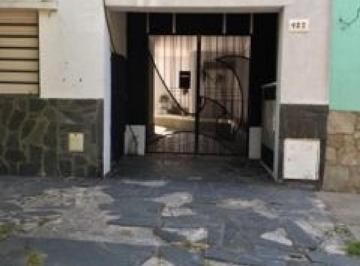 Departamento · 40m² · 2 Ambientes · Alquiler Dpto un Dorm en 40 y 122