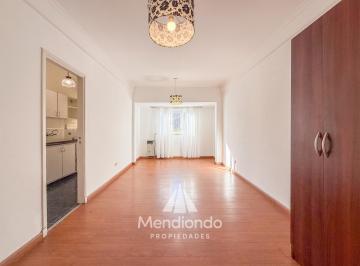 Departamento · 30m² · 1 Ambiente · Depto Monoambiente Impecable (30 M²) con Baulera - San José