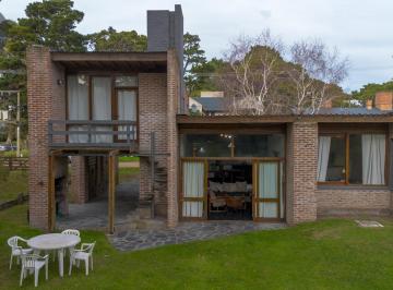 Casa · 563m² · 3 Ambientes · 1 Cochera · Casa Venta Pinamar