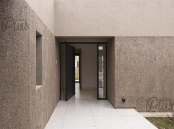 Ingreso · Venta | Lar de Boedo | Casa a Estrenar | 3 Dorm.