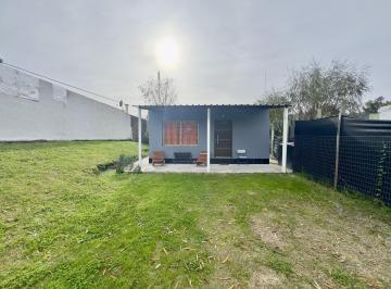 Casa · 1 Ambiente · Casa Monoambiente con o Sin Muebles en Alquiler en Colonia del Sacramento