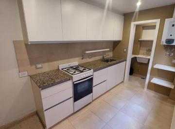 PH · 60m² · 3 Ambientes · PH Tipo Casa Frente de 3 Amb con Patio, Villa Martelli